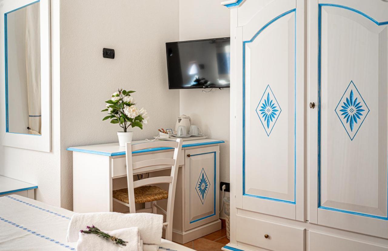 Hotel Trinita Dei Corsari 3*