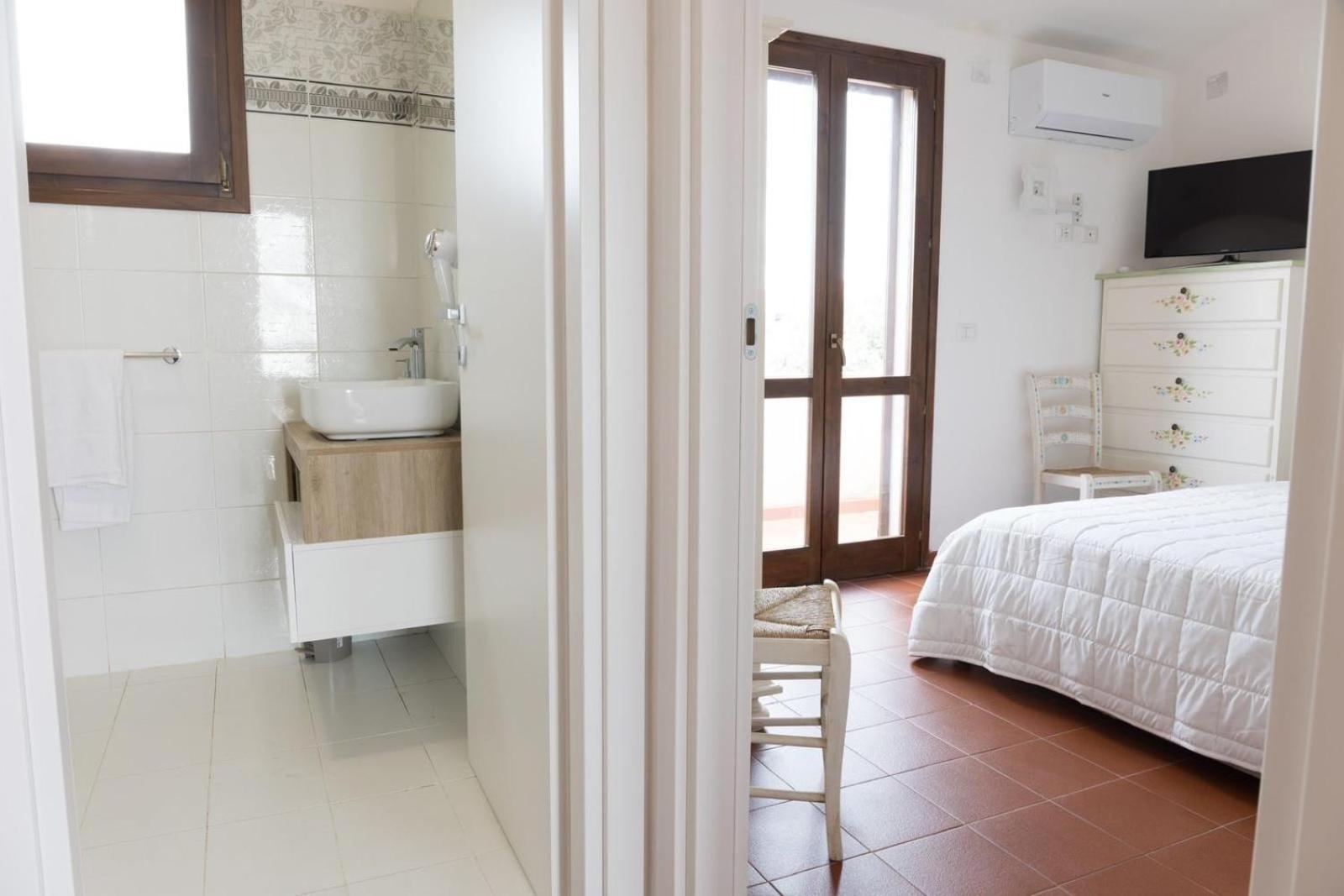 Hotel Trinita Dei Corsari